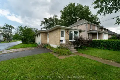 Detached in Welland