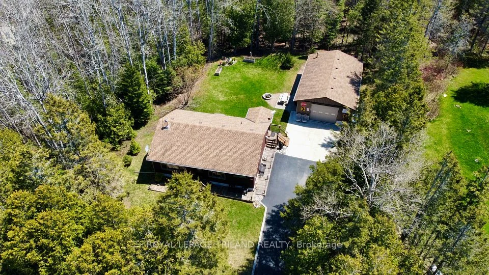 179 Warner Bay Road, Northern Bruce Peninsula, On N0h 2r0