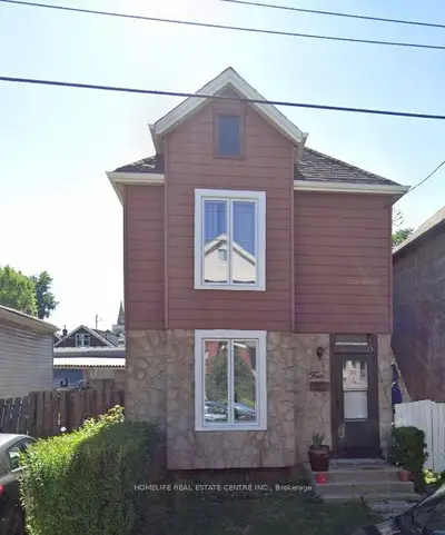 Detached in Hamilton