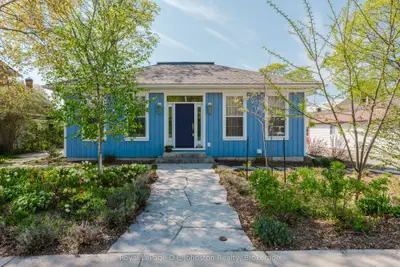 Detached in Saugeen Shores