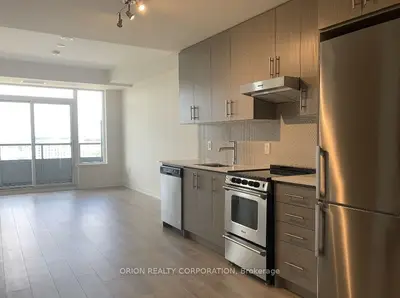 Condo Apartment in Hamilton