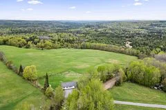 577 Hillsview Road, Hastings Highlands, ON K0L 2S0