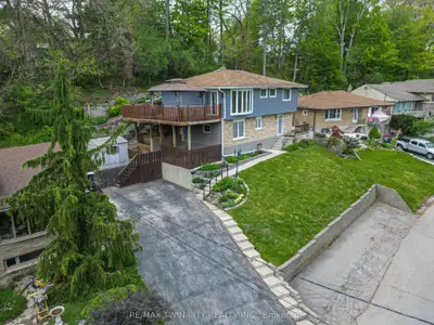 Detached in Cambridge