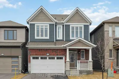 Detached in Barrhaven