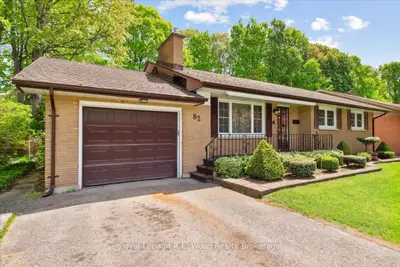 Detached in Tillsonburg