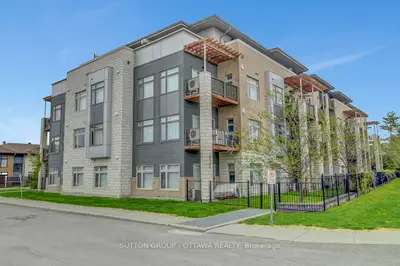 Condo Apartment in Parkway Park - Queensway Terrace S and Area