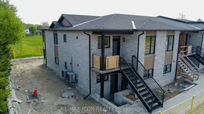 Condo Apartment in Wellington North