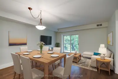 Condo Apartment in Gravenhurst