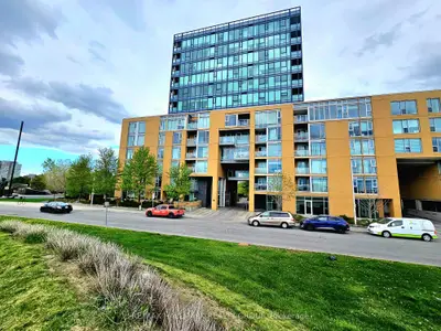 Condo Apartment in West Centre Town