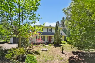 Detached in Cramahe