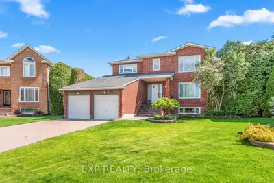 Detached in Orleans - Convent Glen and Area