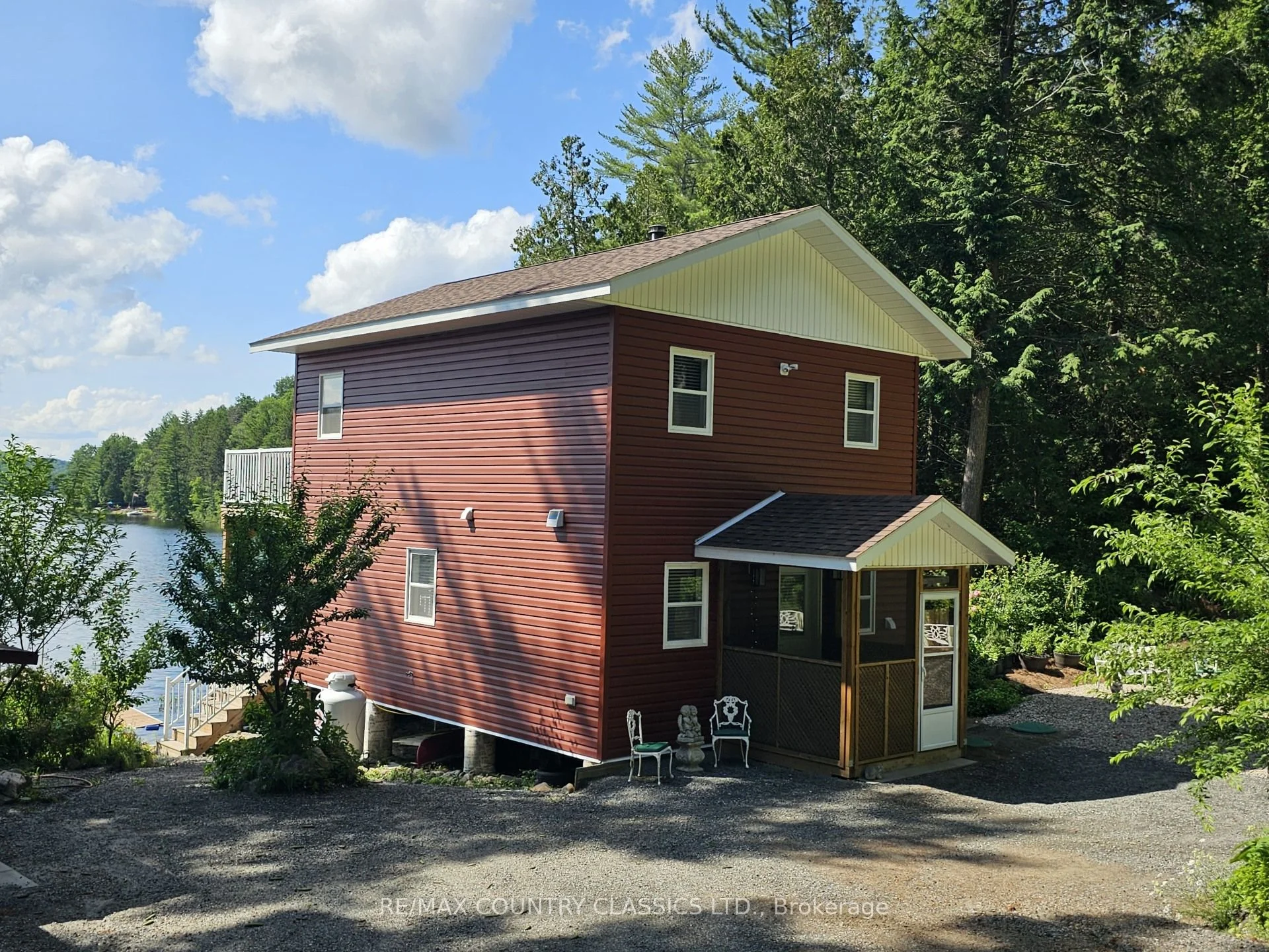 108A Kubishack Lane, Madawaska Valley, ON K0J 1B0