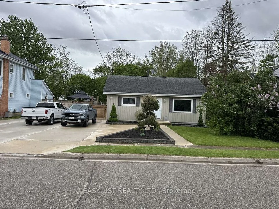 210 Shackleton Street, Dutton/Dunwich, ON N0L 1J0