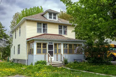 Detached in South Dundas