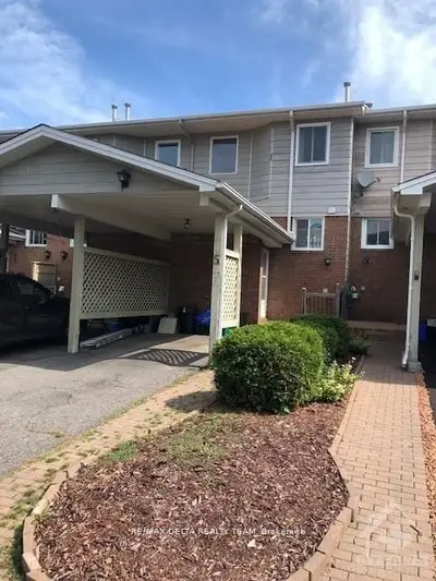 Condo Townhouse in Hunt Club - South Keys and Area