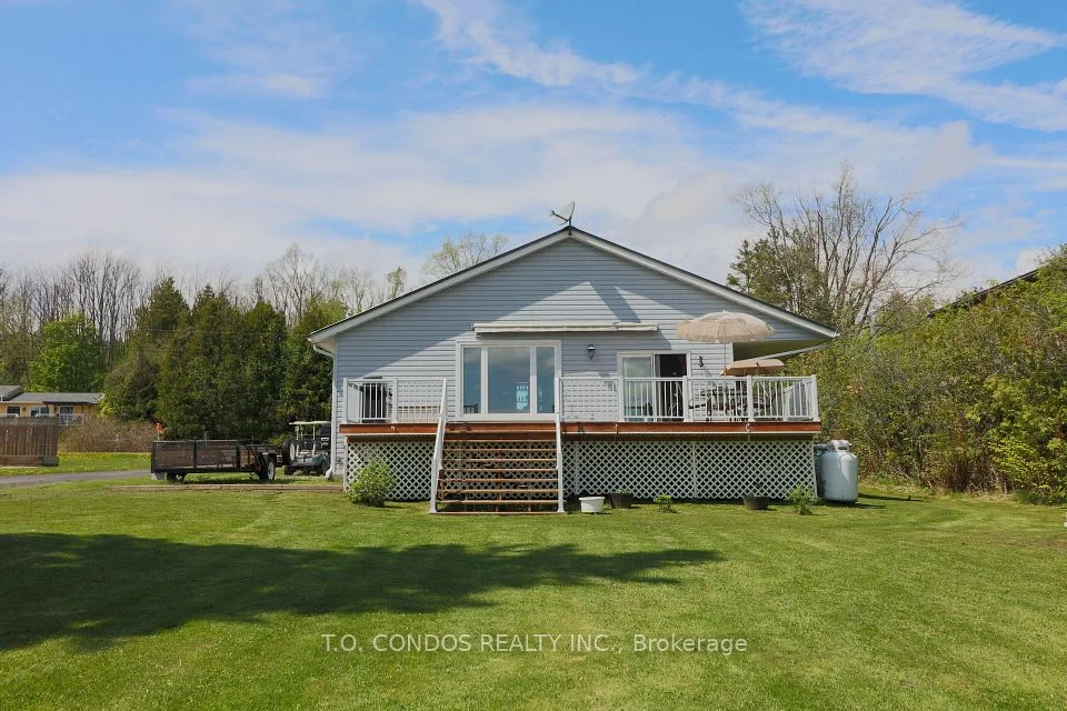 689 North Shore Drive E, Otonabee-South Monaghan, ON K0L 1B0