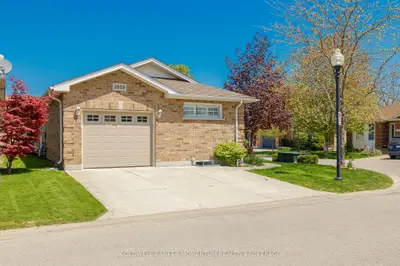 Detached in Lincoln