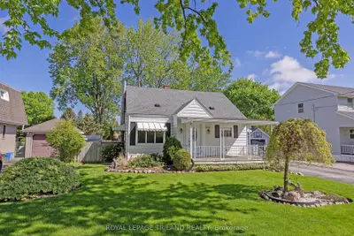 Detached in London South