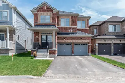 Detached in Shelburne