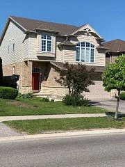980 Oakcrossing Road, London North, On N6h 0a7