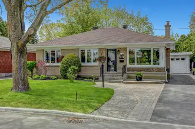 Detached in Belair Park - Copeland Park and Area