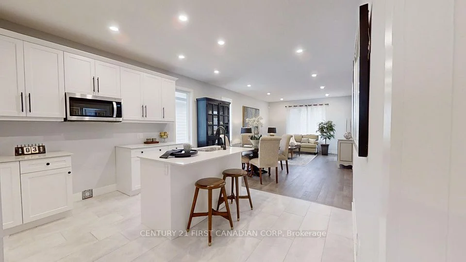 1960 EVANS Boulevard 21, London South, ON N6M 0A2
