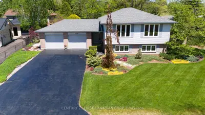 Detached in Strathroy-Caradoc