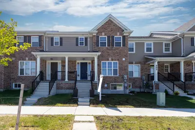 Att/Row/Townhouse in Peterborough
