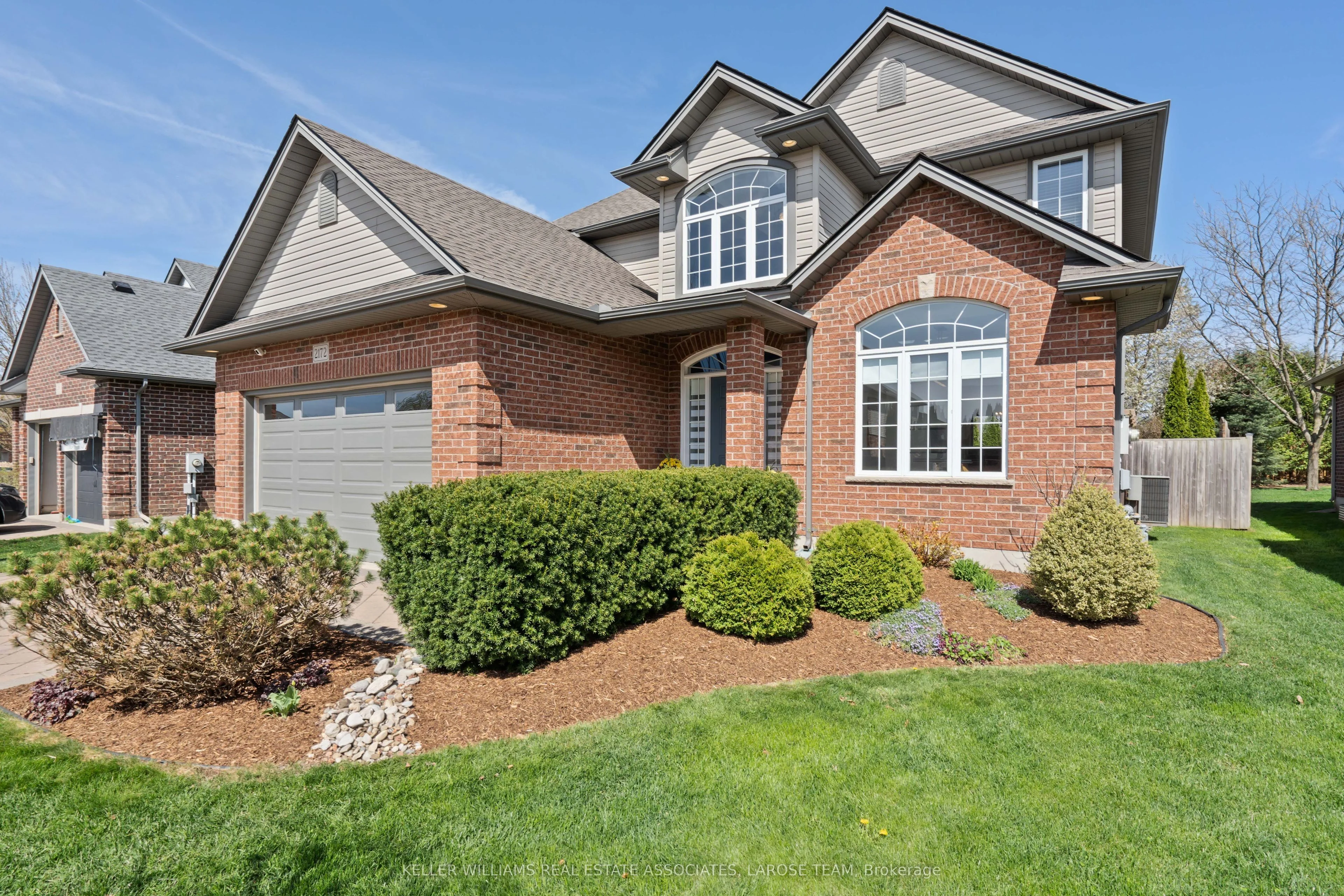 2172 Logans Run, London South, ON N6K 5A4