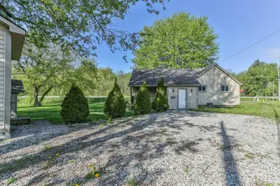 Detached in Bayham