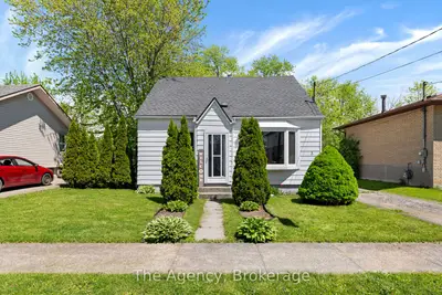 Detached in Fort Erie