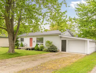 Detached in Southwest Middlesex