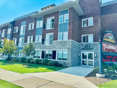 Condo Apartment in Tillsonburg