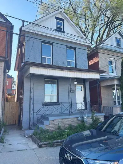 Detached in Hamilton
