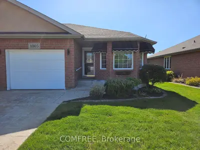 Att/Row/Townhouse in Windsor