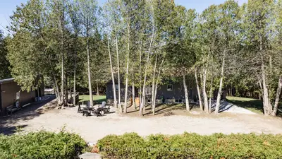 Detached in Central Huron