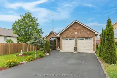 Detached in Haldimand