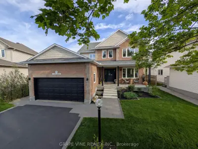 Detached in Stittsville - Munster - Richmond