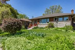 Detached in Hamilton