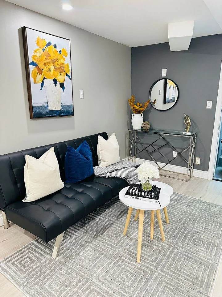 196 Lisa Marie Drive Lower, Orangeville, ON L9W 4P6