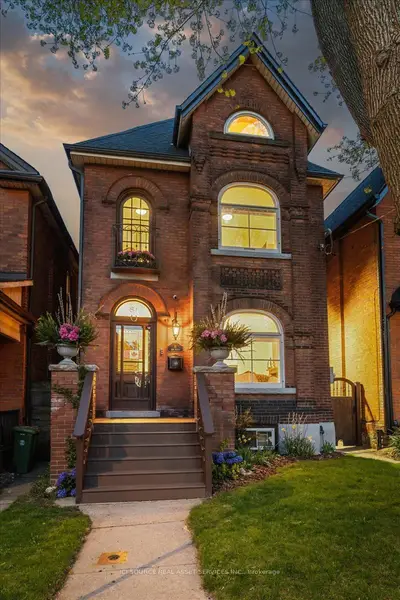 Detached in Hamilton
