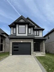 1768 Owen Lane (UPPER), London North, ON N6G 0W2