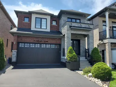 Detached in Hamilton