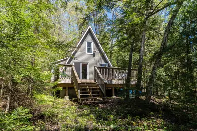 Detached in Algonquin Highlands