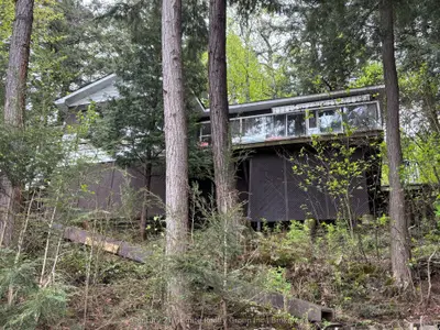 Detached in Minden Hills