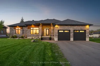 Detached in Greely - Metcalfe - Osgoode - Vernon and Area