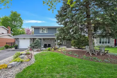 Detached in Alta Vista and Area