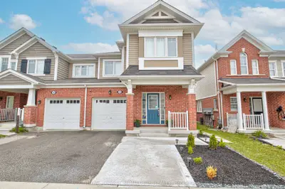 Att/Row/Townhouse in Kitchener