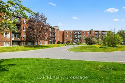 Condo Apartment in Beacon Hill North - South and Area