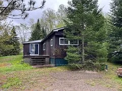 24 Regent Street, Kearney, On P0a 1m0